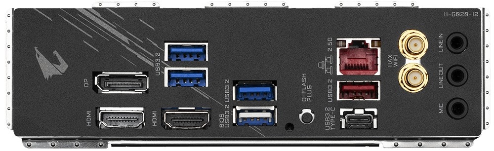 Visual Inspection - The GIGABYTE B550I Aorus Pro AX